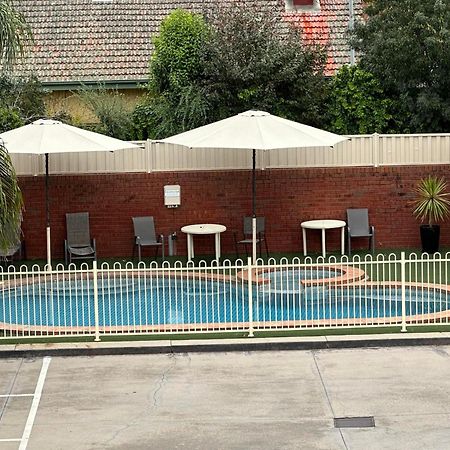 Courtyard Motor Inn Shepparton Exterior foto